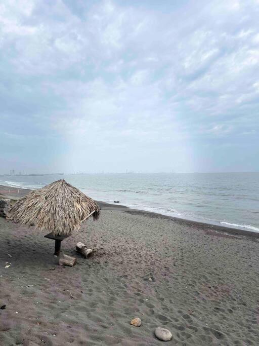 Victoria'S Beach House Heroica Heroica Alvarado Εξωτερικό φωτογραφία