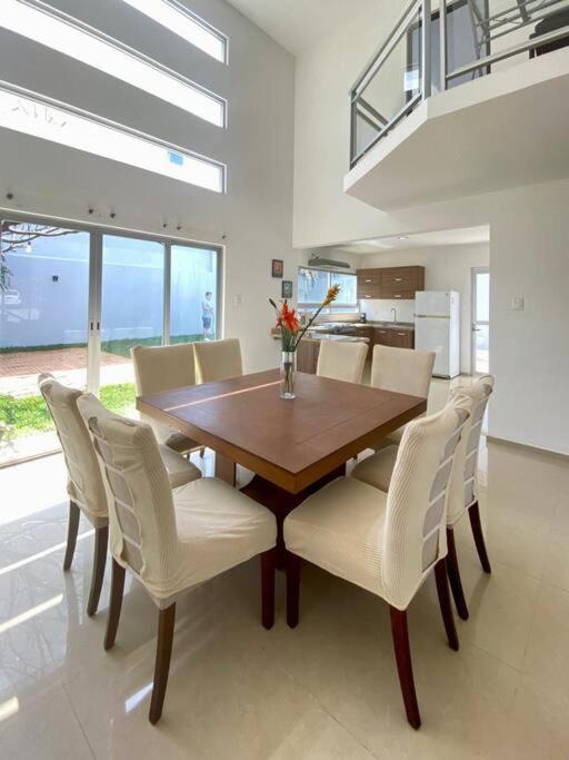 Victoria'S Beach House Heroica Heroica Alvarado Εξωτερικό φωτογραφία